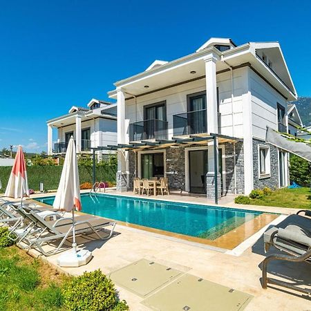 4 Bedroom Holiday Villa In Hisaroenue Oeluedeniz- Gold Rose Fethiye Exterior foto